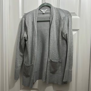 Open cardigan with pockets